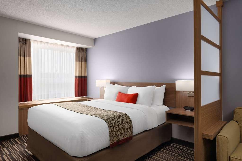 Microtel Inn & Suites By Wyndham Kirkland Lake Szoba fotó